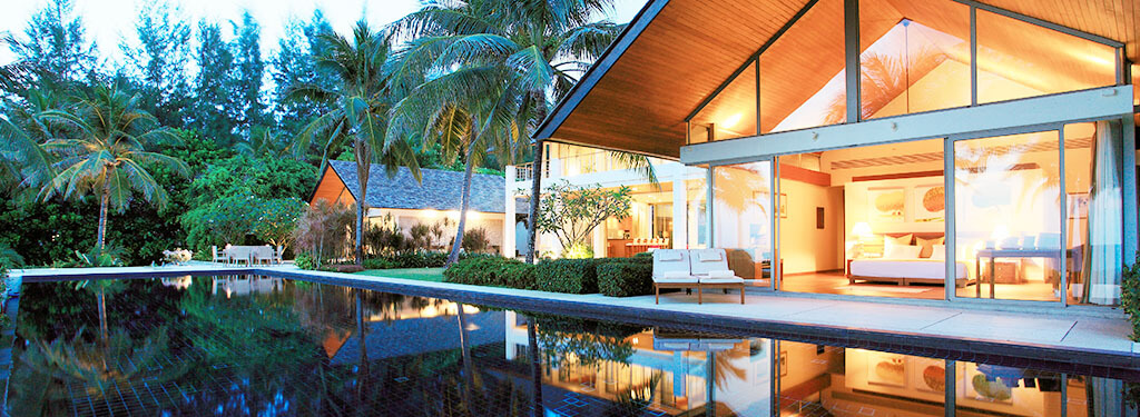 Baan Taley Rom - Dream pool at night